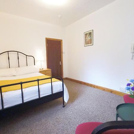 Carnation Flat A In Wembley Διαμέρισμα Λονδίνο Εξωτερικό φωτογραφία
