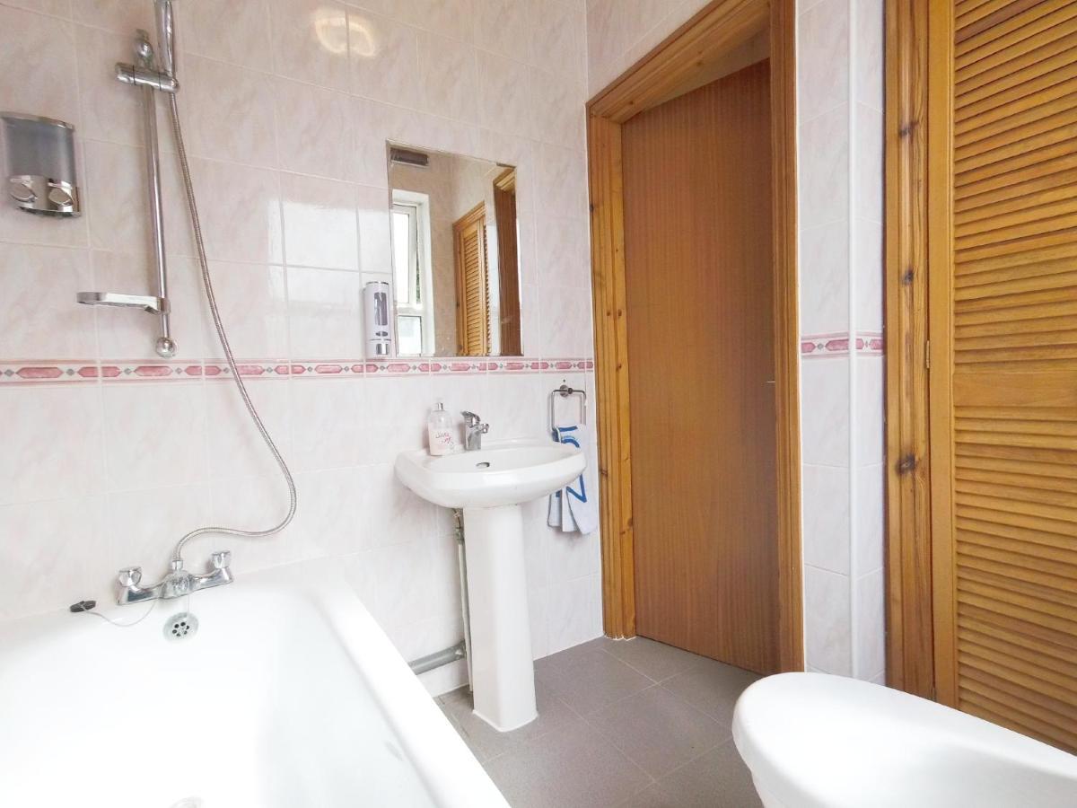 Carnation Flat A In Wembley Διαμέρισμα Λονδίνο Εξωτερικό φωτογραφία