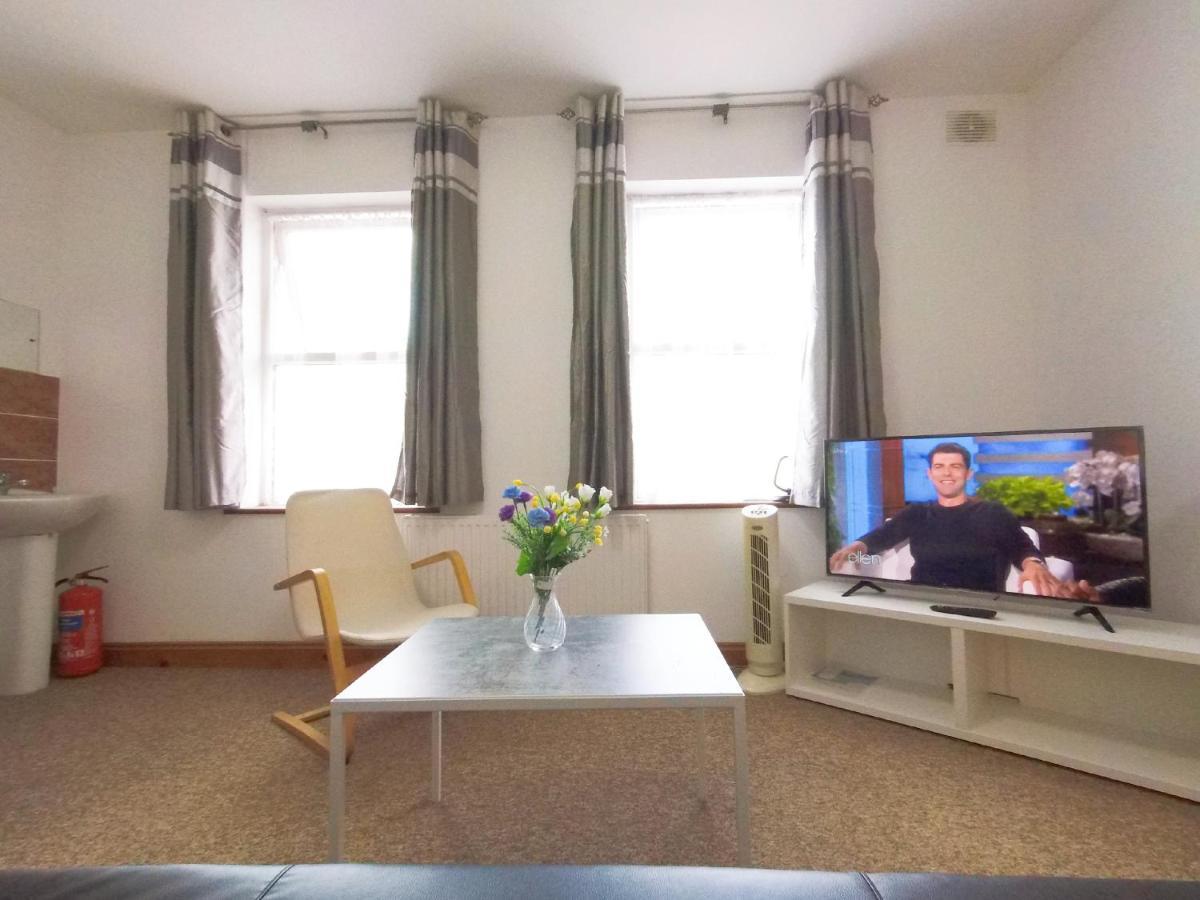 Carnation Flat A In Wembley Διαμέρισμα Λονδίνο Εξωτερικό φωτογραφία