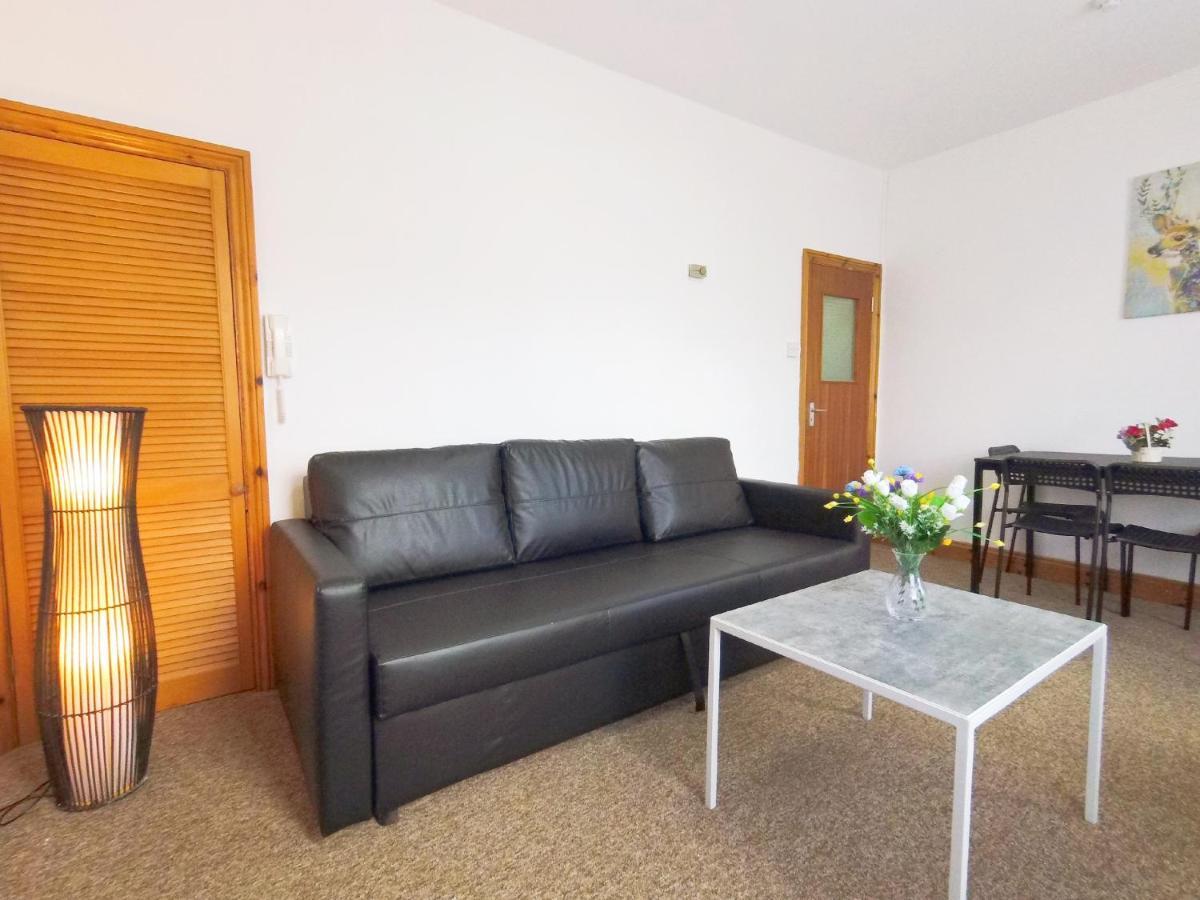 Carnation Flat A In Wembley Διαμέρισμα Λονδίνο Εξωτερικό φωτογραφία